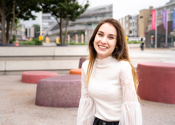 Associate degree student van de opleiding Bedrijfskunde