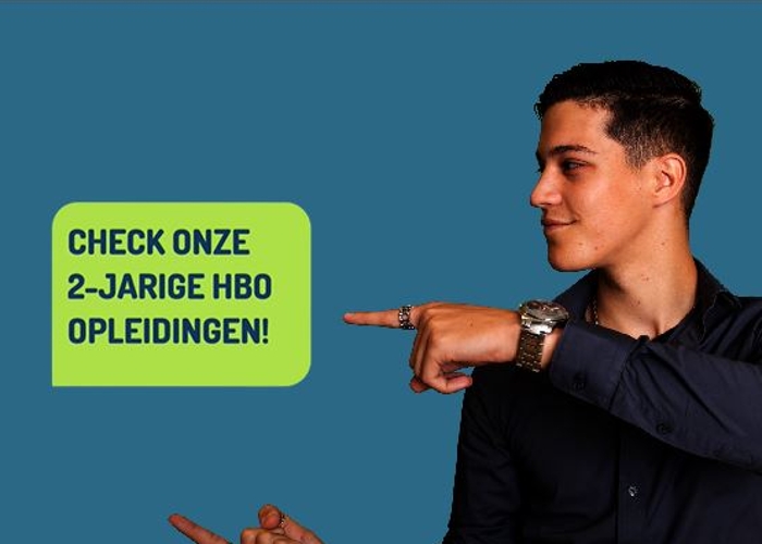 Kies een Associate degree