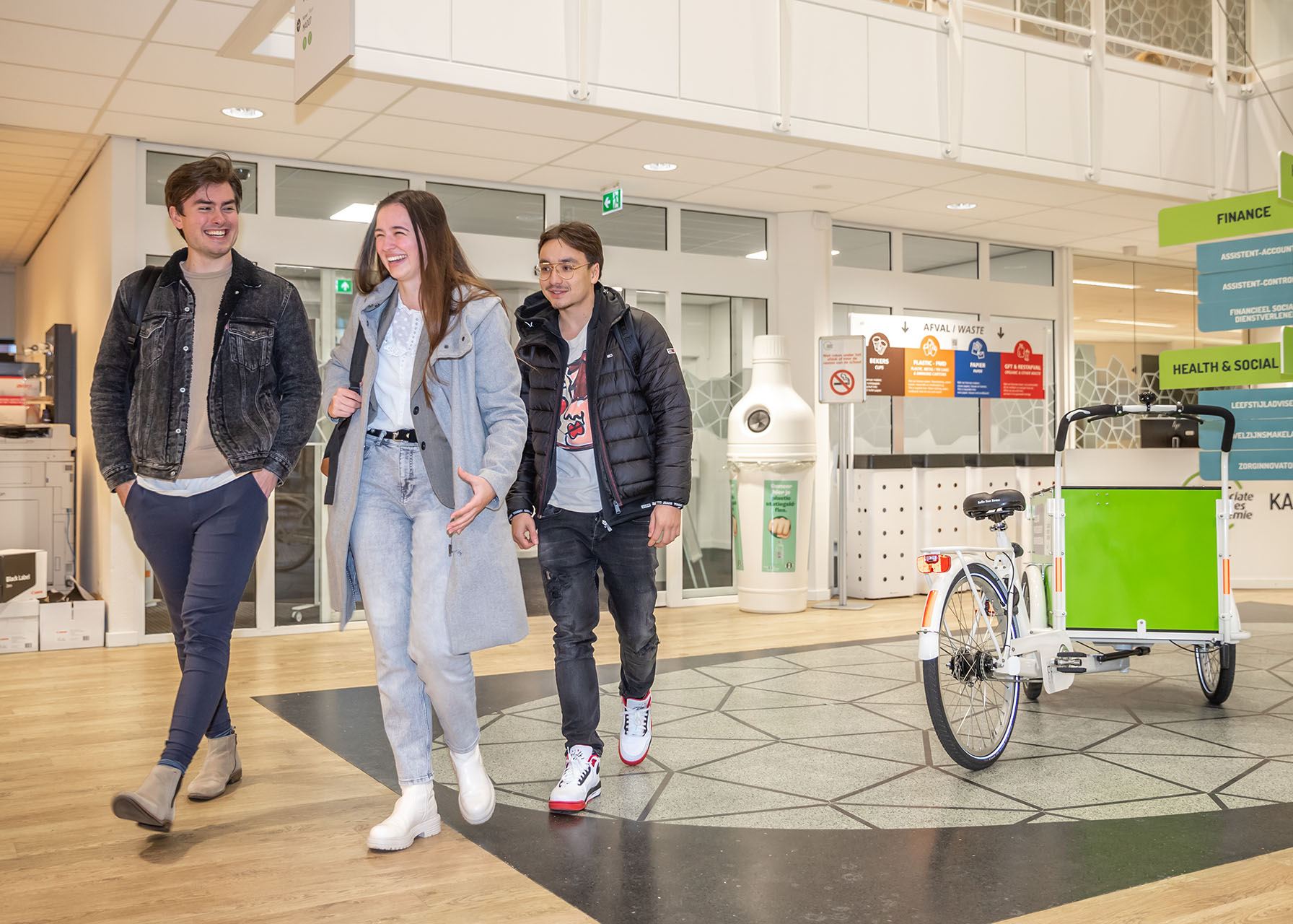 Studiekiezers op de Open avond in Roosendaal